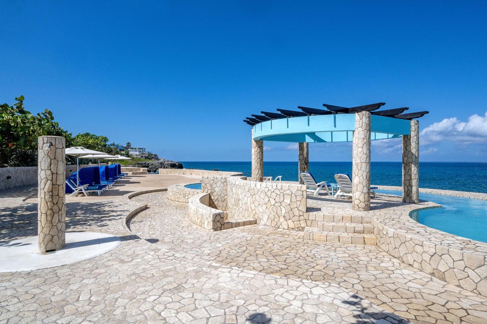 Ocean Cliff Hotel Negril Limited - Adults Only Exterior photo